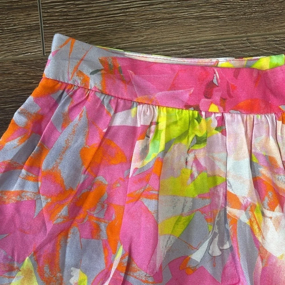 Trina Turk Floral Shorts Skirt Style Back Zip Size